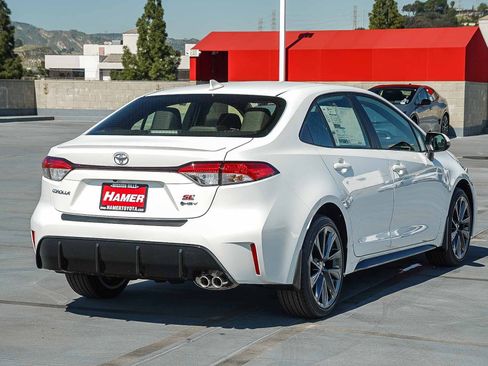 New 2026 Toyota Corolla SE FWD image 7