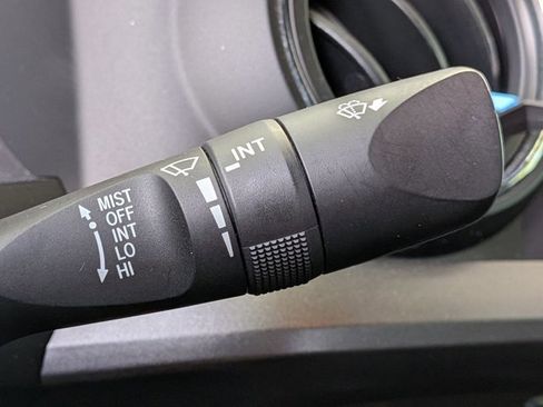 Used 2019 Toyota Tacoma TRD Sport image 11