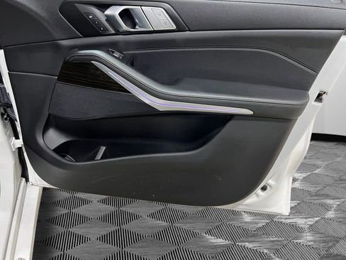 Used 2022 BMW X7 xDrive40i image 15