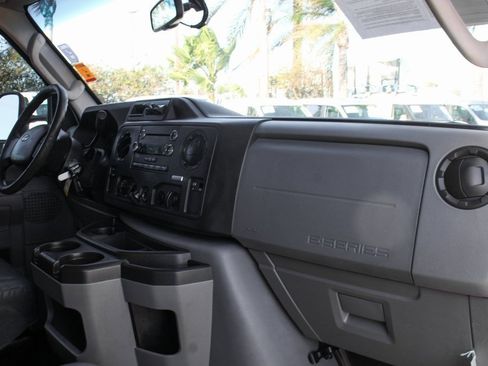 Used 2018 Ford E-350 and Econoline 350 Super Duty w/ Power Windows & Locks Group image 30