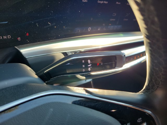 Used 2024 Cadillac Lyriq Sport AWD/4WD image 28