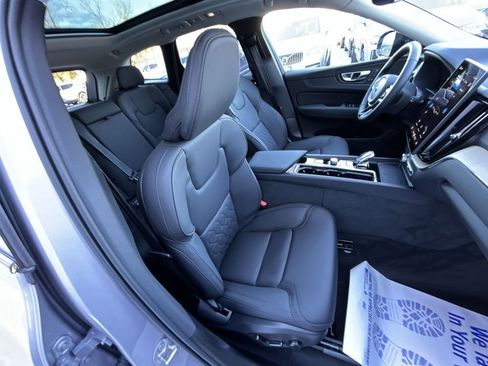 New 2026 Volvo XC60 B5 Plus w/ Climate Package image 25