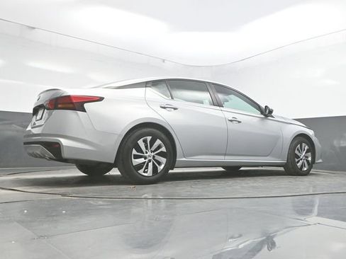 Used 2021 Nissan Altima 2.5 S image 34