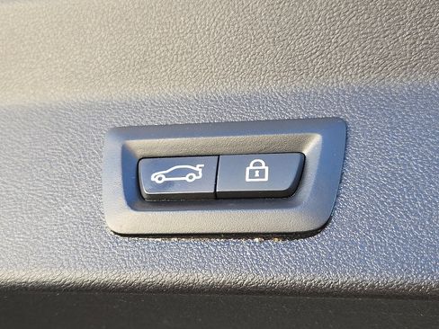 Used 2019 BMW X3 M40i w/ Premium Package image 29