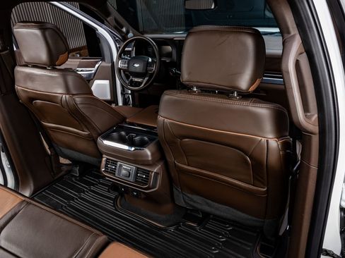 Used 2025 Ford F150 King Ranch w/ FX4 Off-Road Package image 30