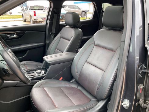 Used 2021 Chevrolet Blazer RS w/ Enhanced Convenience Package image 8