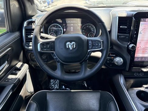 Used 2025 RAM 1500 Laramie AWD/4WD image 16