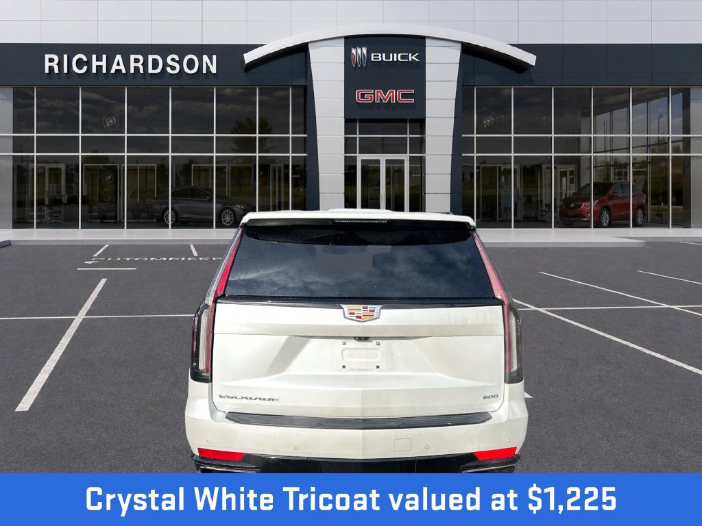 Used 2024 Cadillac Escalade ESV Sport Platinum w/ LPO, ONYX Package AWD/4WD image 4