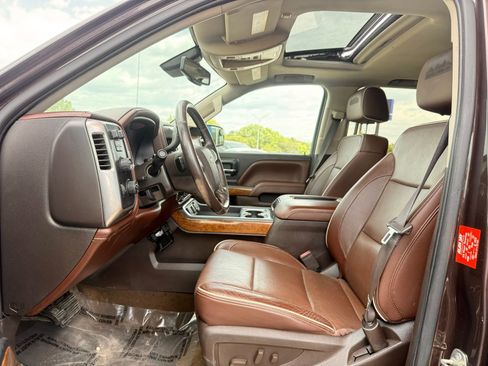 Used 2016 Chevrolet Silverado 1500 High Country w/ High Country Premium Package AWD/4WD image 19