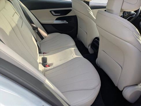 Used 2026 Mercedes-Benz E 350 Sedan image 21