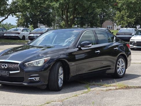 Used 2017 INFINITI Q50 3.0t Premium w/ Driver Assistance Package AWD/4WD image 4