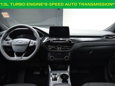 Used 2025 Ford Escape ST-Line AWD/4WD image 4