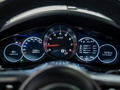 Used 2022 Porsche Cayenne GTS image 49