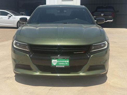 Used 2023 Dodge Charger SXT w/ Blacktop Package RWD image 3