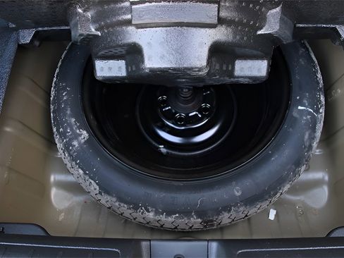 Used 2018 Honda Accord Sport image 8