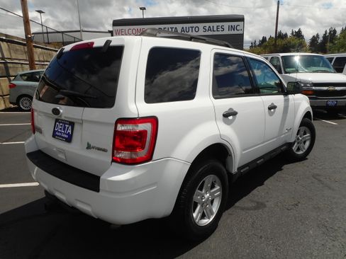 Used 2012 Ford Escape 4WD Hybrid image 10