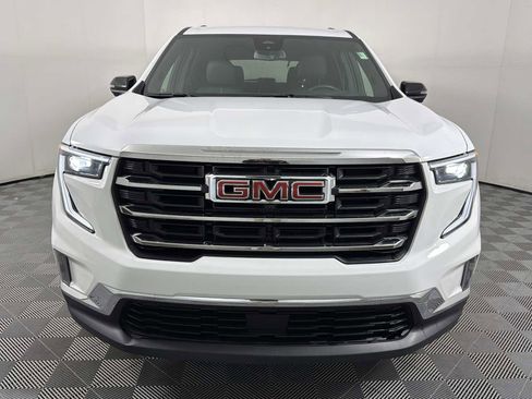 Used 2024 GMC Acadia Elevation AWD/4WD image 2