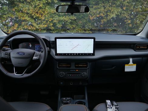 New 2026 Ford Maverick Tremor image 9