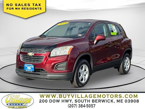 Used 2016 Chevrolet Trax LS image 2
