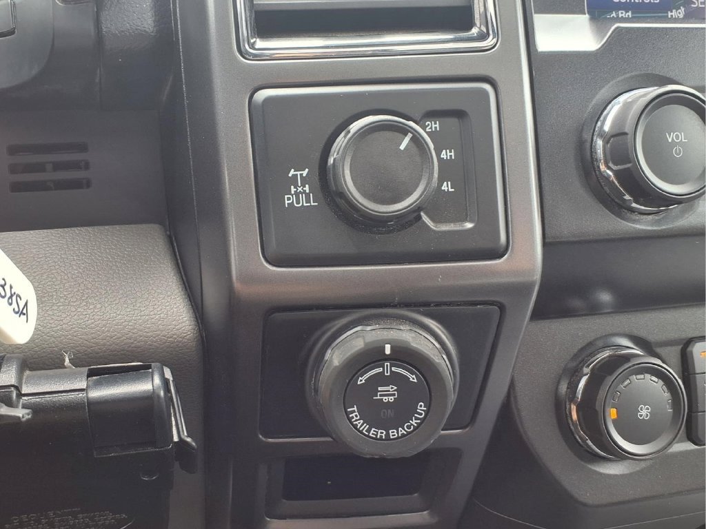 Used 2020 Ford F150 XLT w/ Equipment Group 302A Luxury AWD/4WD image 11