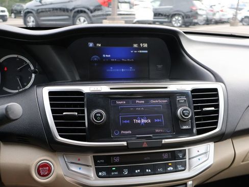 Used 2013 Honda Accord EX-L image 19