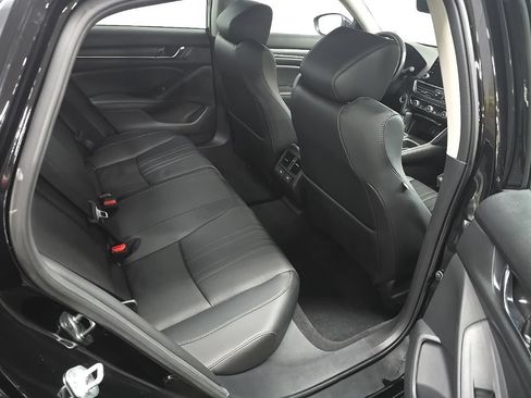 Used 2022 Honda Accord EX-L image 18