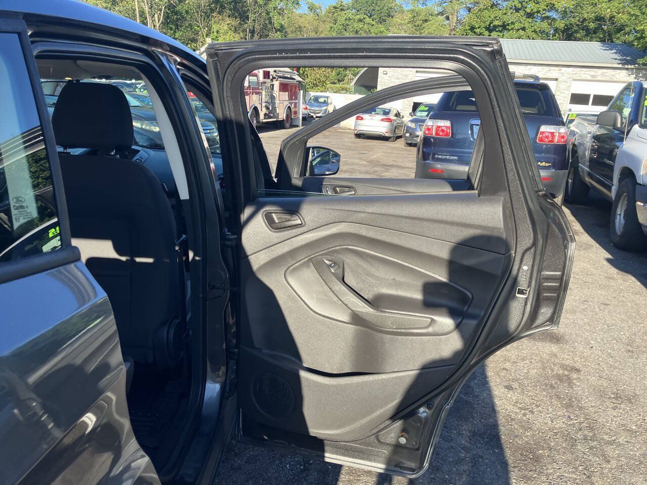 Used 2015 Ford Escape S FWD image 20