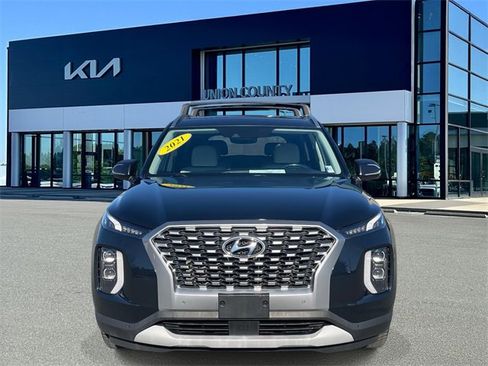 Used 2021 Hyundai Palisade SEL w/ Premium Package image 2