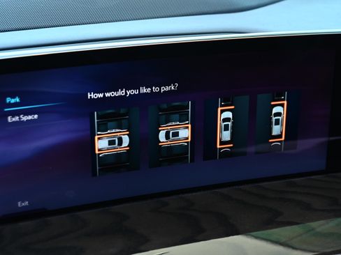 Used 2025 Cadillac Escalade Sport Platinum image 40