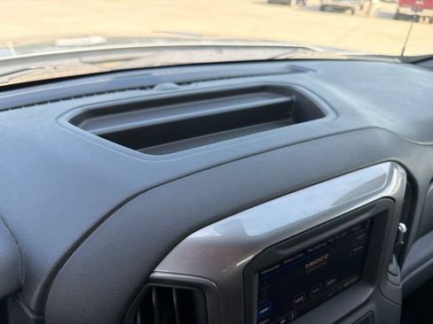 Used 2020 Chevrolet Silverado 1500 Custom w/ Custom Value Package AWD/4WD image 38