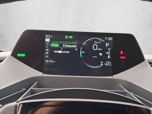 Used 2026 Toyota Prius Plug-In Hybrid FWD image 10