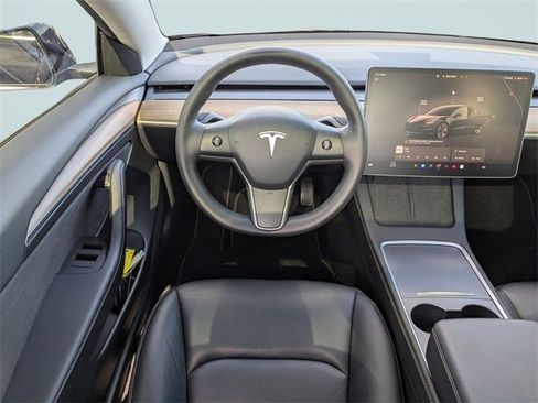 Used 2023 Tesla Model 3 Long Range image 5