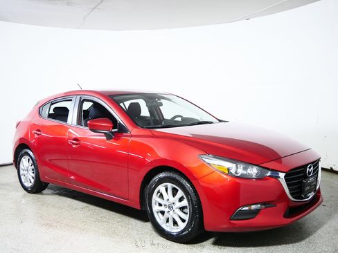 Used 2017 MAZDA MAZDA3 Sport image 1