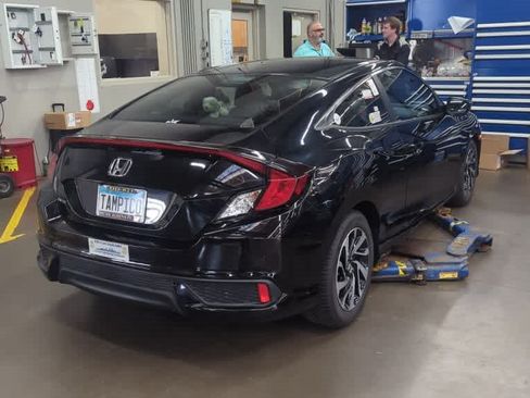 Used 2018 Honda Civic LX image 3