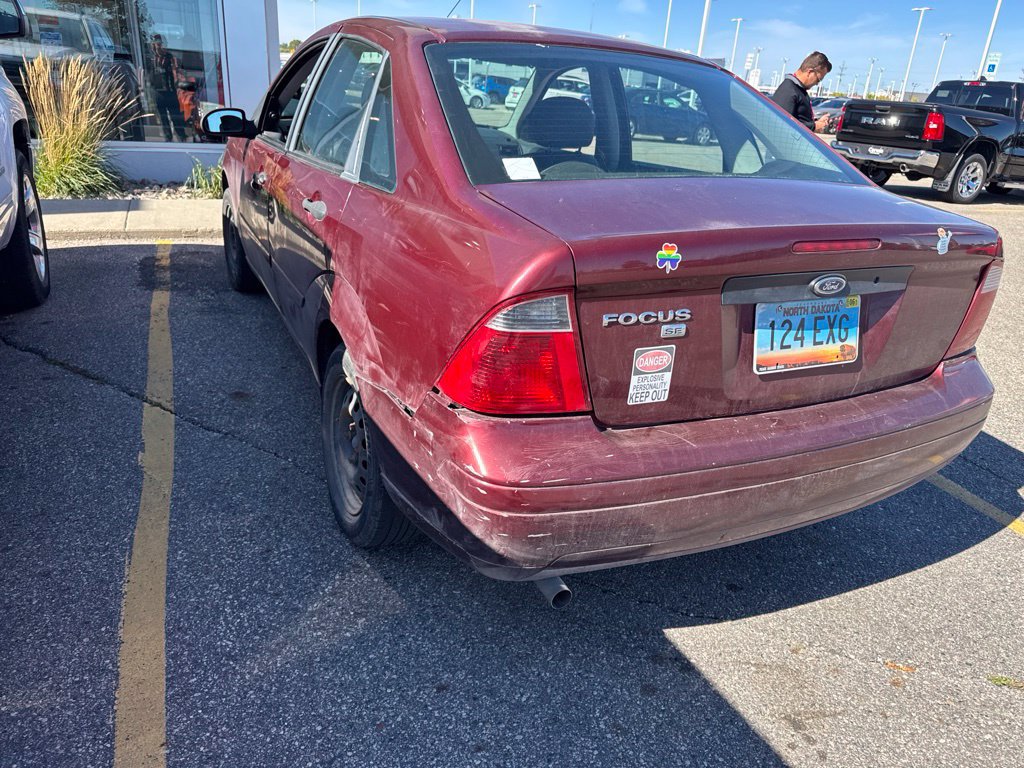 Used 2007 Ford Focus SES FWD image 3