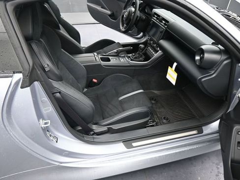 New 2025 Toyota GR86 Premium RWD image 12