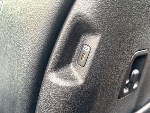 Used 2024 Kia Sportage SX FWD image 38