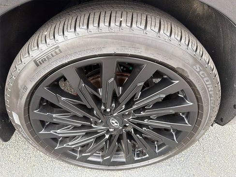 Used 2025 Hyundai Santa Fe Calligraphy image 12