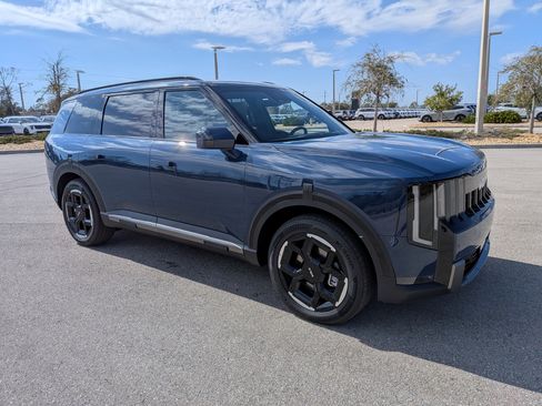 New 2027 Kia Telluride EX FWD image 2
