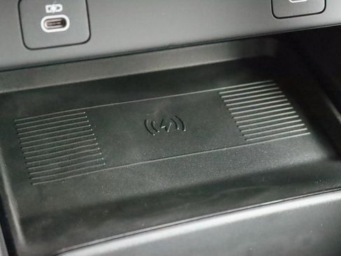 Certified 2025 Land Rover Discovery Sport S image 28