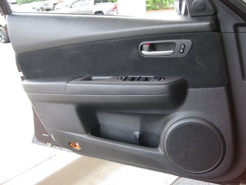 Used 2010 MAZDA MAZDA6 i Sport FWD image 9