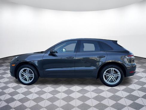 Used 2020 Porsche Macan AWD/4WD image 2