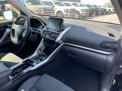 Used 2026 Mitsubishi Eclipse Cross Black Edition image 18