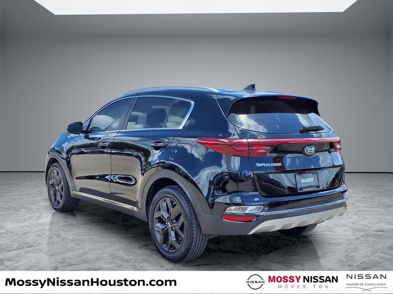 Used 2021 Kia Sportage S FWD image 2