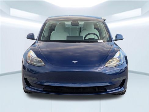 Used 2023 Tesla Model 3 Standard Range RWD image 8