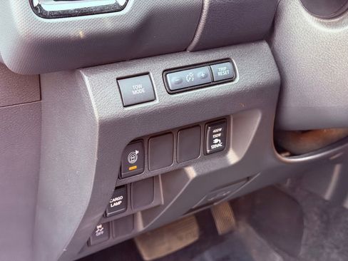 Certified 2024 Nissan Frontier Pro-X w/ Pro Convenience Package image 21