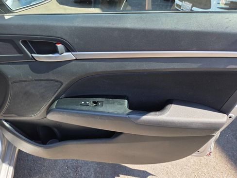 Used 2020 Hyundai Elantra SEL w/ Cargo Package (C1) image 14