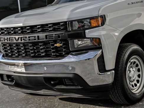 Used 2021 Chevrolet Silverado 1500 W/T w/ WT Safety Package AWD/4WD image 8