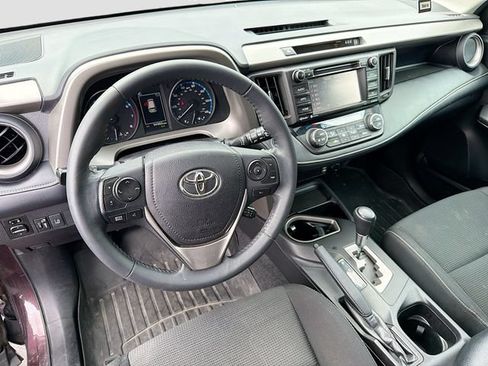 Used 2017 Toyota RAV4 XLE w/ Plus Extra Value Package AWD/4WD image 9