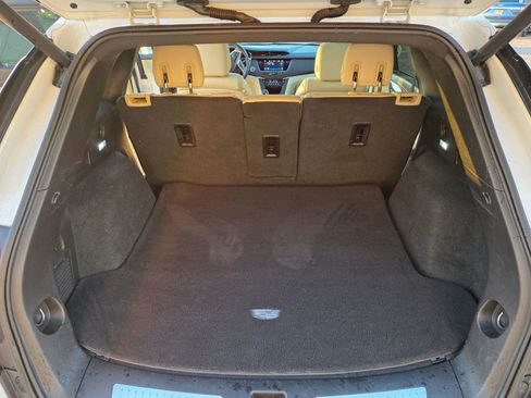 Used 2017 Cadillac XT5 Luxury w/ Driver Awareness Package image 35